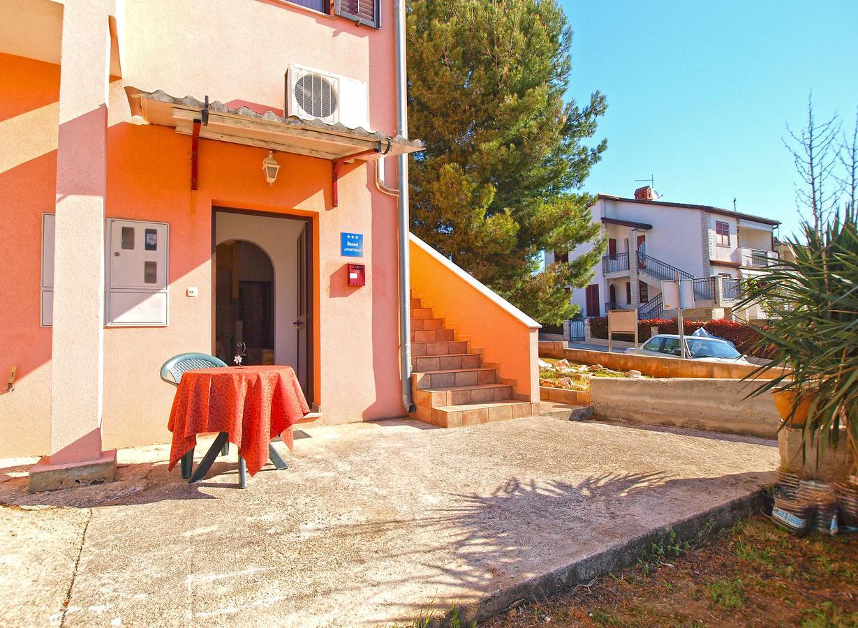 Apartments Sandra 1335 Πούλα Εξωτερικό φωτογραφία